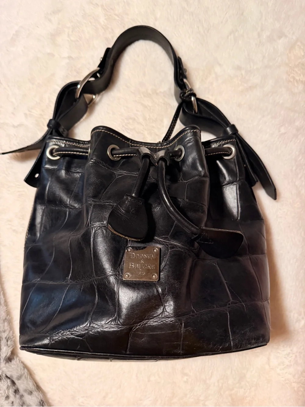Dooney & Bourke dooney bourke